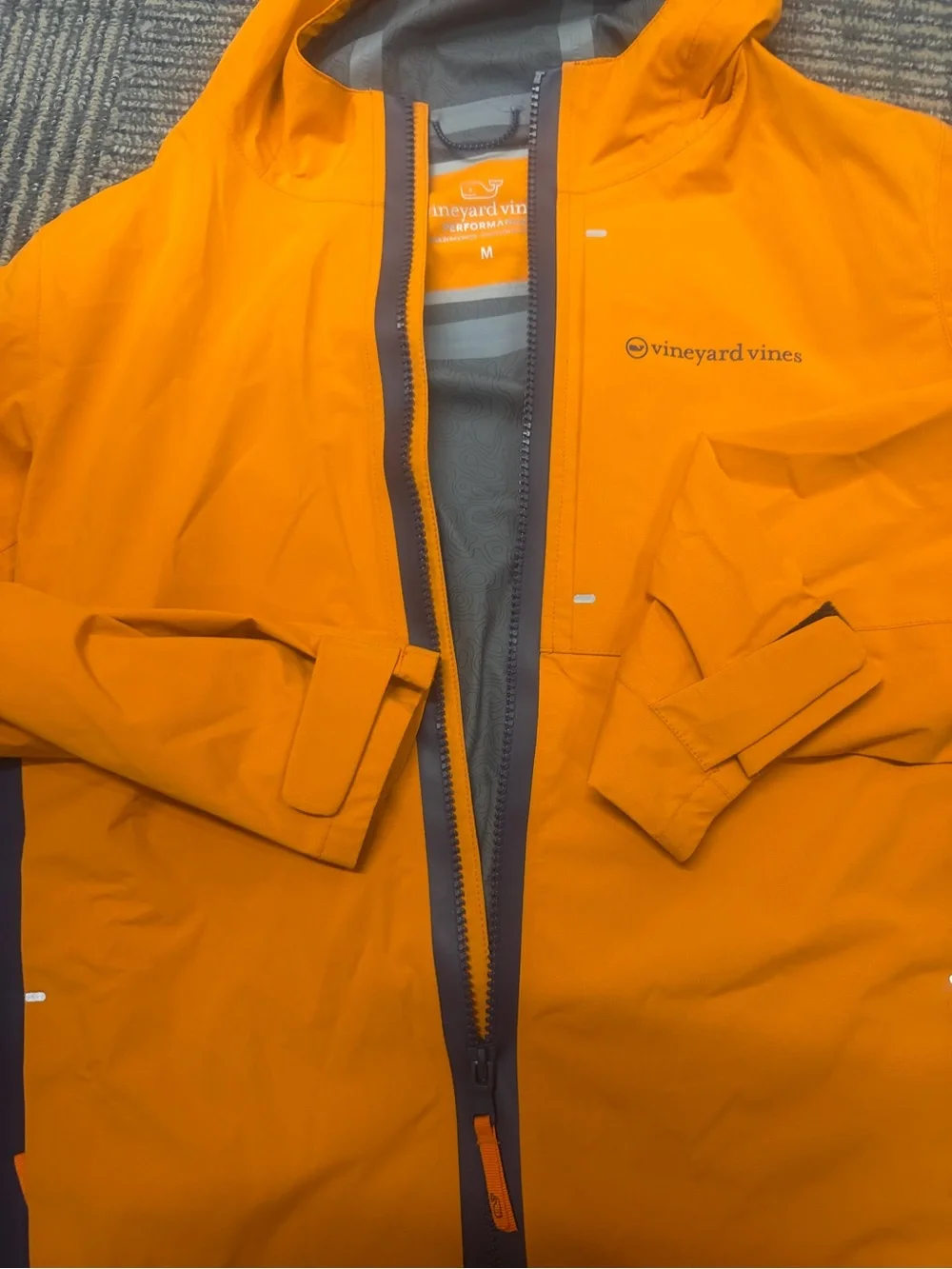 EUC Vineyard Vines Kids Orange On The Go Rain Jacket Sz M
